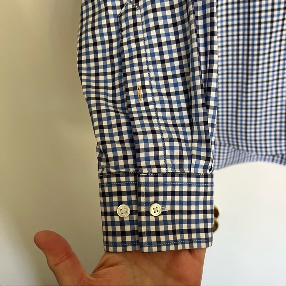 J McLaughlin Trim Fit Blue Black White Plaid Mens Button Up size medium - Picture 2 of 6